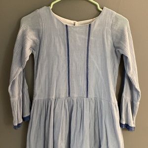 Adorable WDW top. EUC. No stains or tears